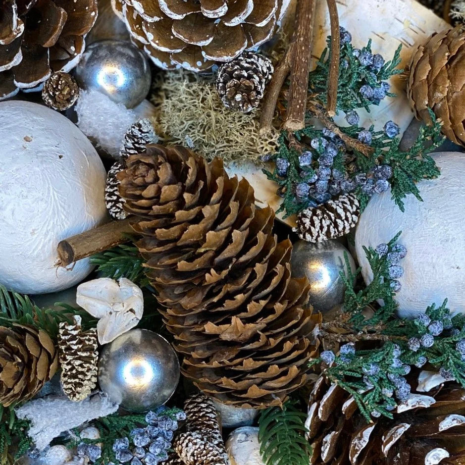 Log Cabin Pinecone Potpourri