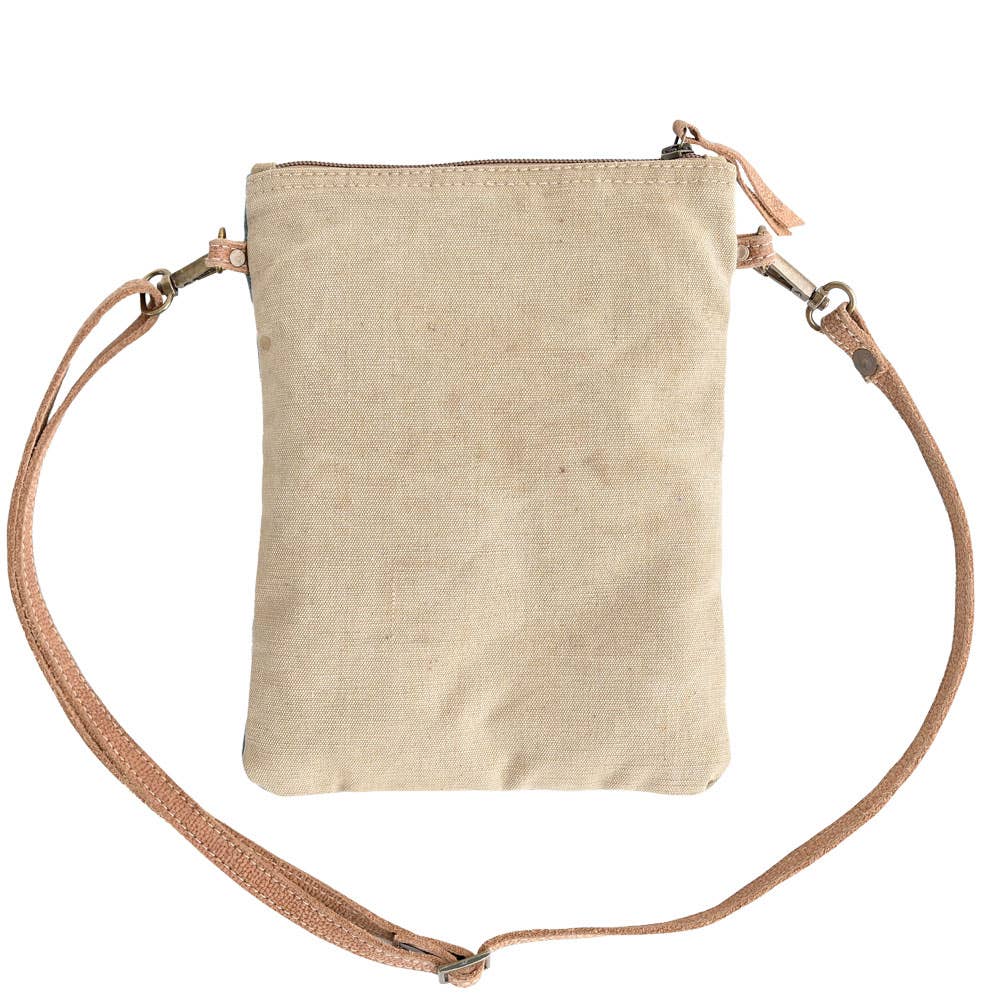 CATS OVER THE MOON PASSPORT BAG