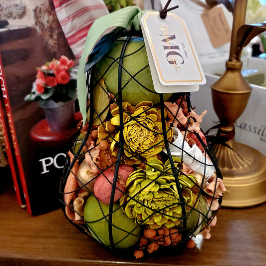 Madison's Garden Wired Pear, Dulce Pomelo Potpourri