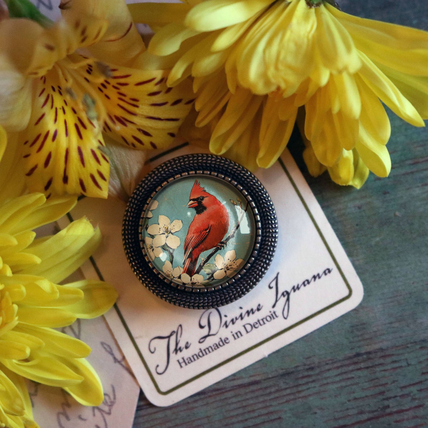 Vintage Cardinal Glass Cabochon Brooch