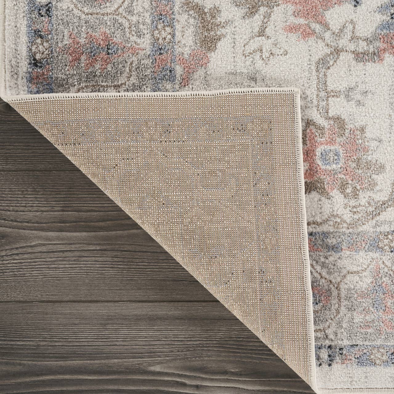 Vivienne Washable Traditional Blue Ivory Area Rug: 7'9" x 10'2"