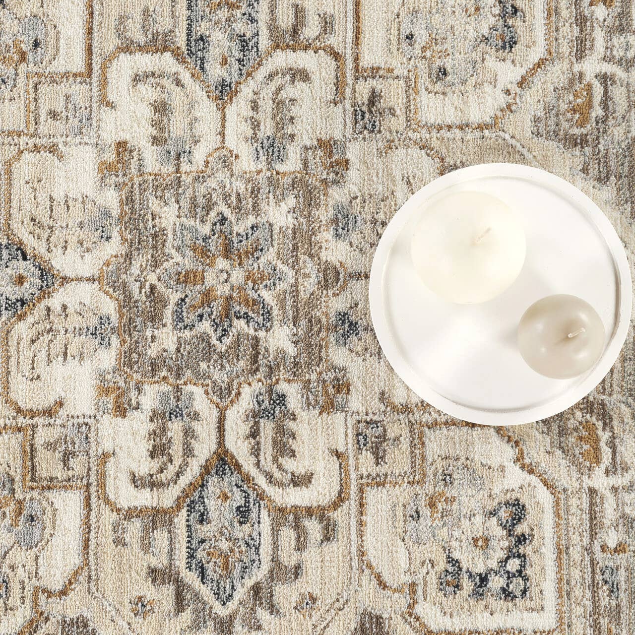 Alara Ivory Beige Vintage Geometric Medallion Area Rug: 6' x 9'5"