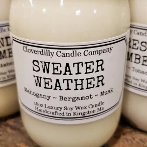 Cloverdilly Candle Co. "Sweater Weather"